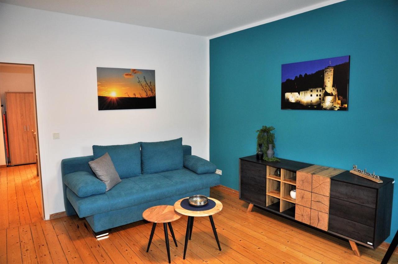 Apartmenthaus Am Zimmerplatz ホーフハイム・アム・タウヌス エクステリア 写真