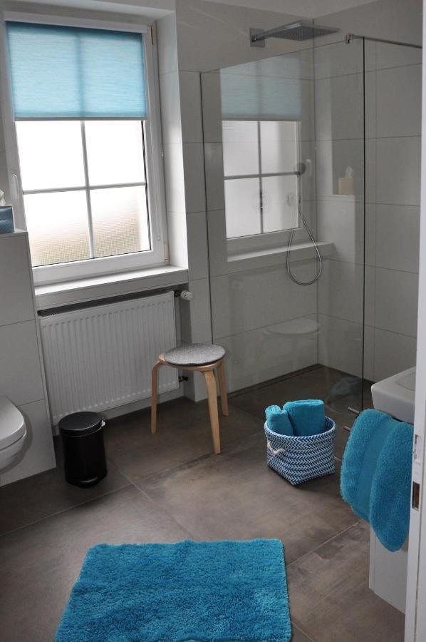Apartmenthaus Am Zimmerplatz ホーフハイム・アム・タウヌス エクステリア 写真