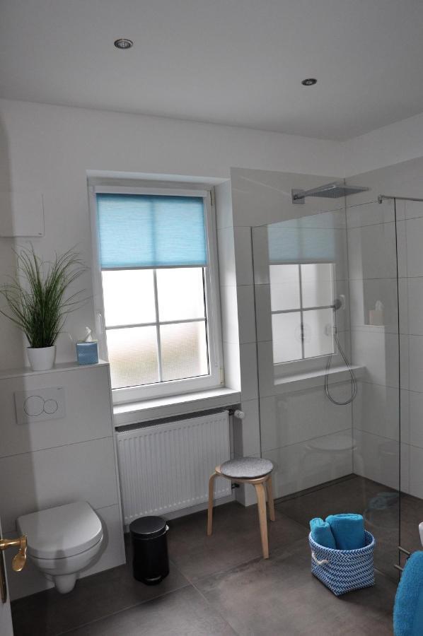 Apartmenthaus Am Zimmerplatz ホーフハイム・アム・タウヌス エクステリア 写真