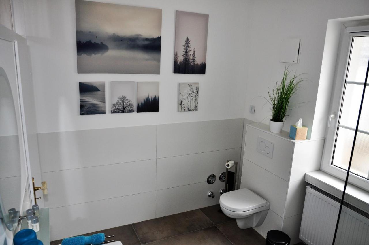 Apartmenthaus Am Zimmerplatz ホーフハイム・アム・タウヌス エクステリア 写真