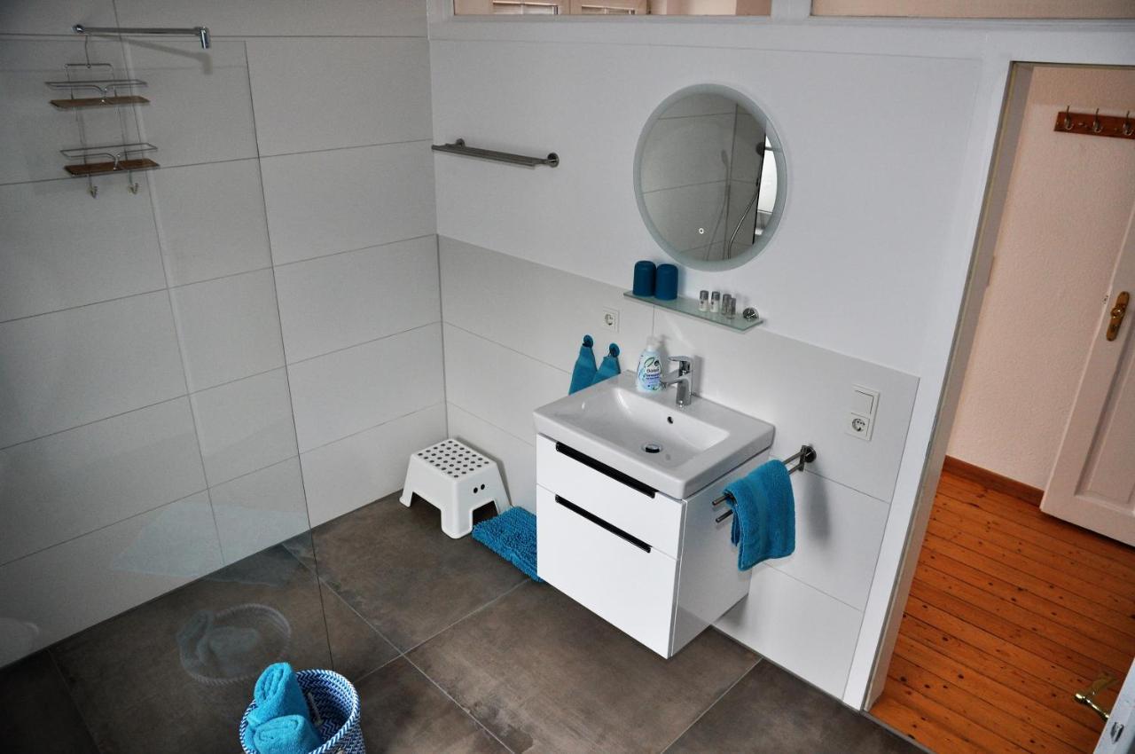 Apartmenthaus Am Zimmerplatz ホーフハイム・アム・タウヌス エクステリア 写真