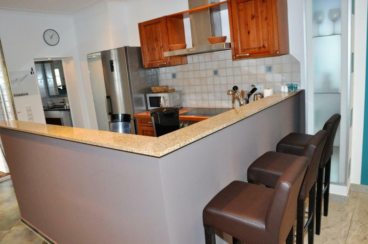Apartmenthaus Am Zimmerplatz ホーフハイム・アム・タウヌス エクステリア 写真